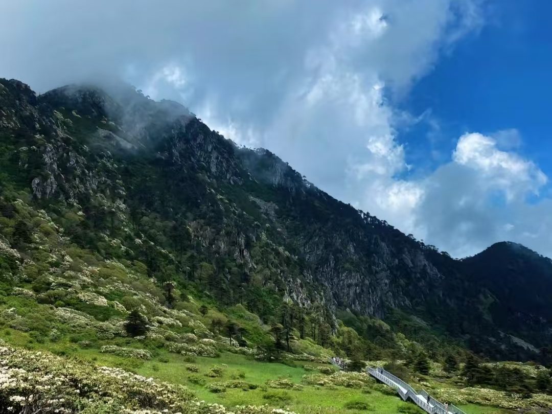 苍山十九峰
苍山十八溪